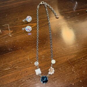 Sabika necklace and earrings set